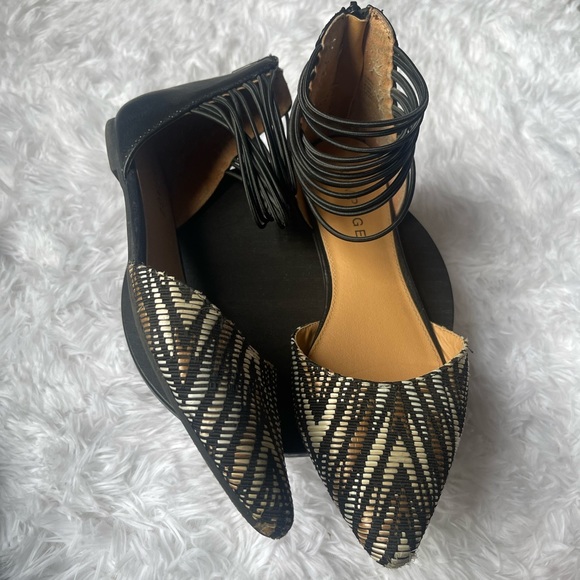 Rampage - Aztec Print Elastic Ankle Flats - Picture 3 of 11